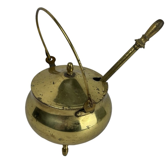 Vintage 60s Brass Fire Starter Pot Mortar And Pestle Cauldron Gold - Picture 1 of 11